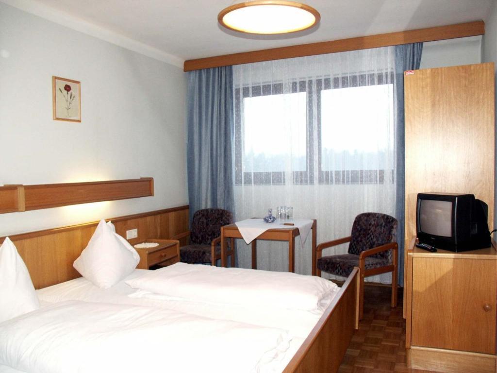 Gasthof Thaller Hotel Lebring Room photo
